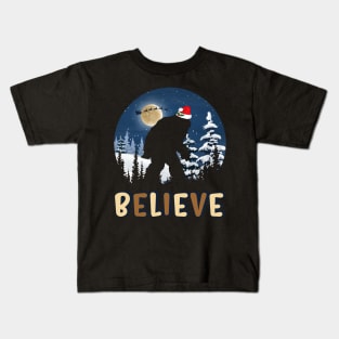 Funny Christmas Xmas Bigfoot Believe Sasquatch Kids T-Shirt